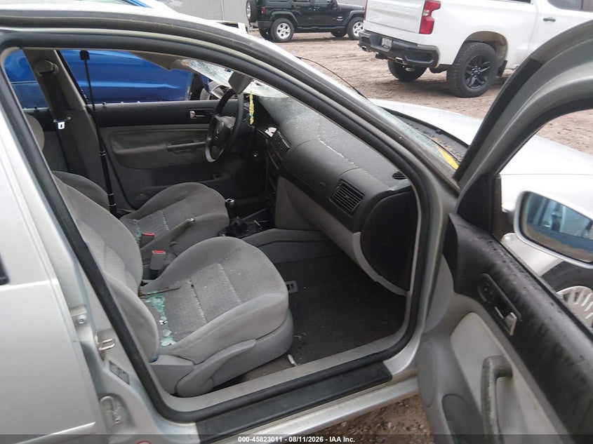 2000 VOLKSWAGEN GOLF auction photo 5