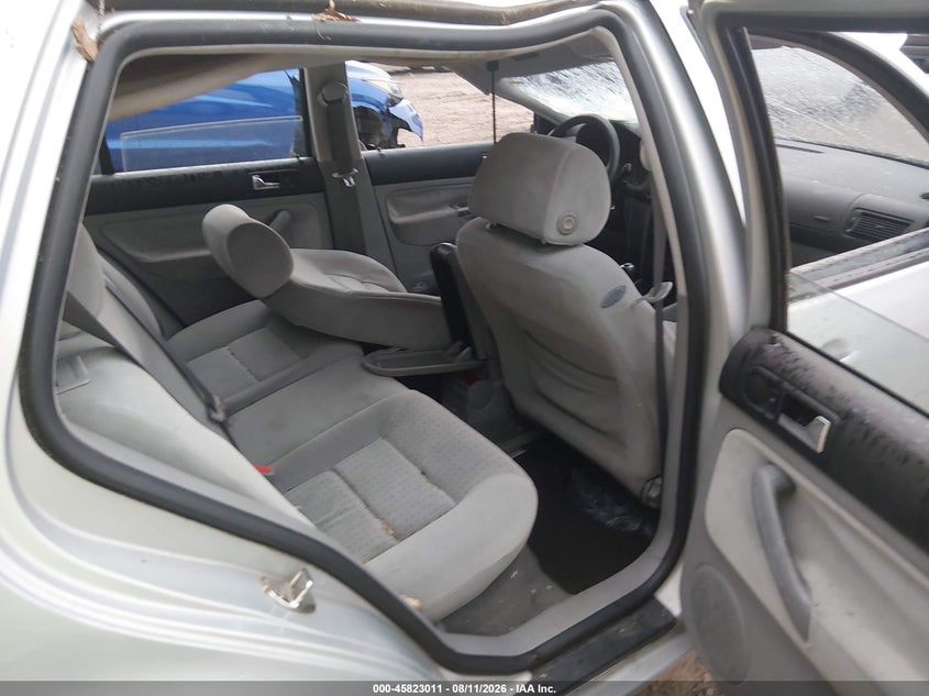 2000 VOLKSWAGEN GOLF auction photo 8