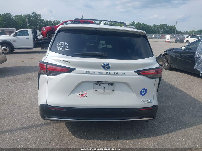 TOYOTA SIENNA - zdjęcie 16