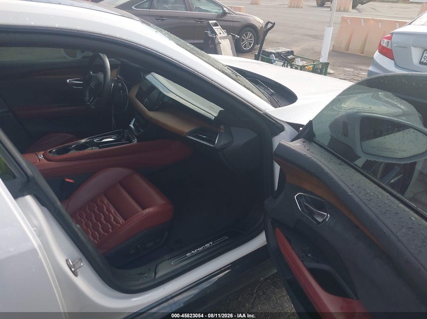 AUDI E-TRON GT 2024 VIN WAUFJBFW4R7002527