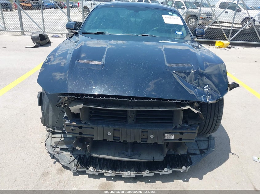 FORD MUSTANG - zdjęcie 6