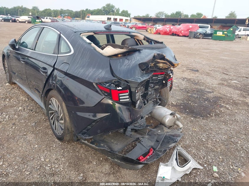 2024 HYUNDAI SONATA HYBRID auction photo 6