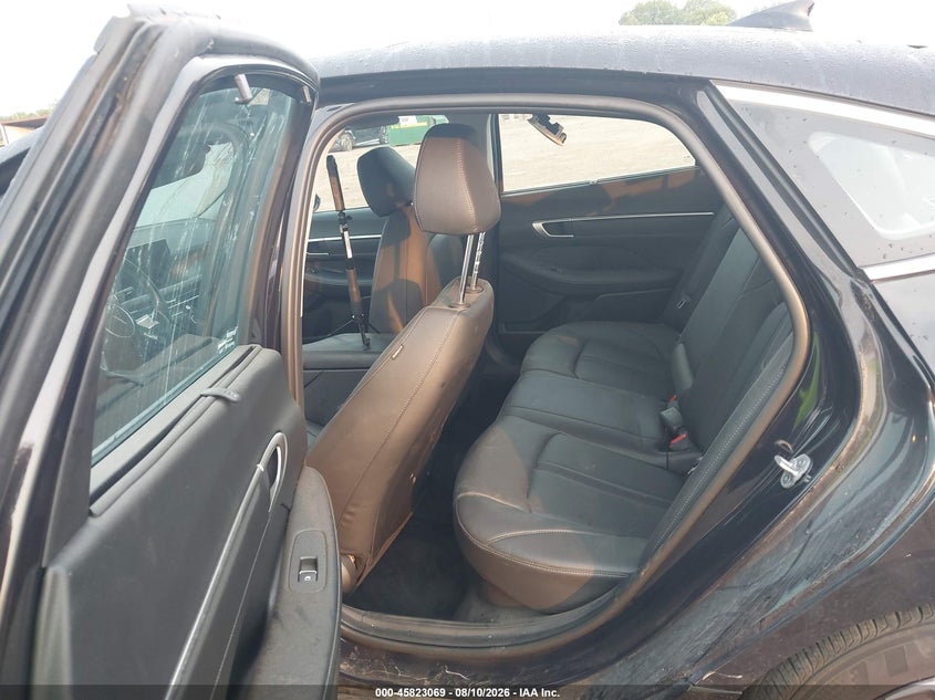 2024 HYUNDAI SONATA HYBRID auction photo 8