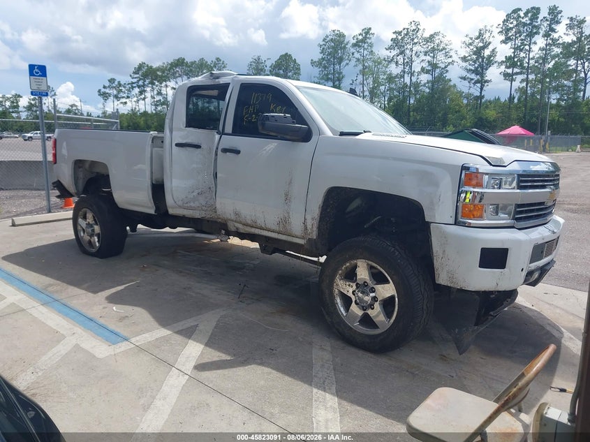 2015 CHEVROLET SILVERADO 2500HD BUILT AFTER AUG 14 auction photo 1