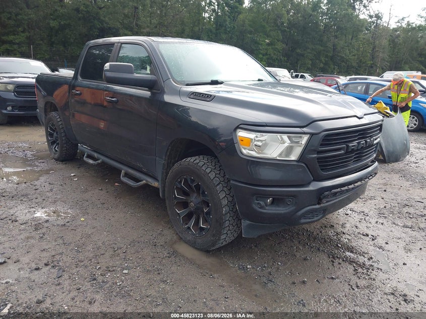 RAM 1500 - zdjęcie 1