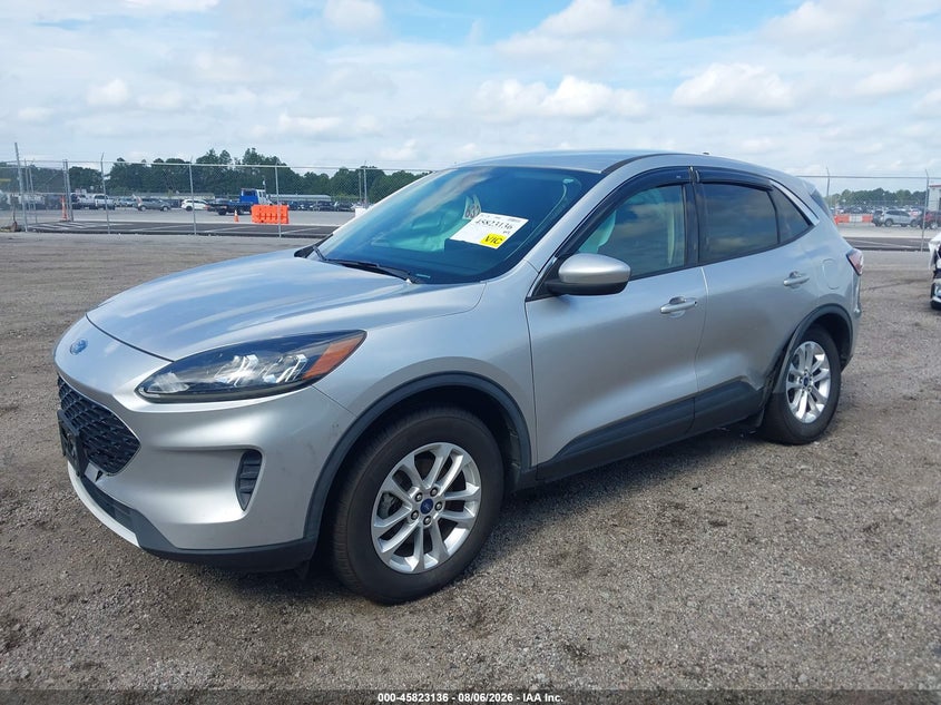 Vin: 1fmcu9g68lub37423, lot: 46322017, ford escape se 20202