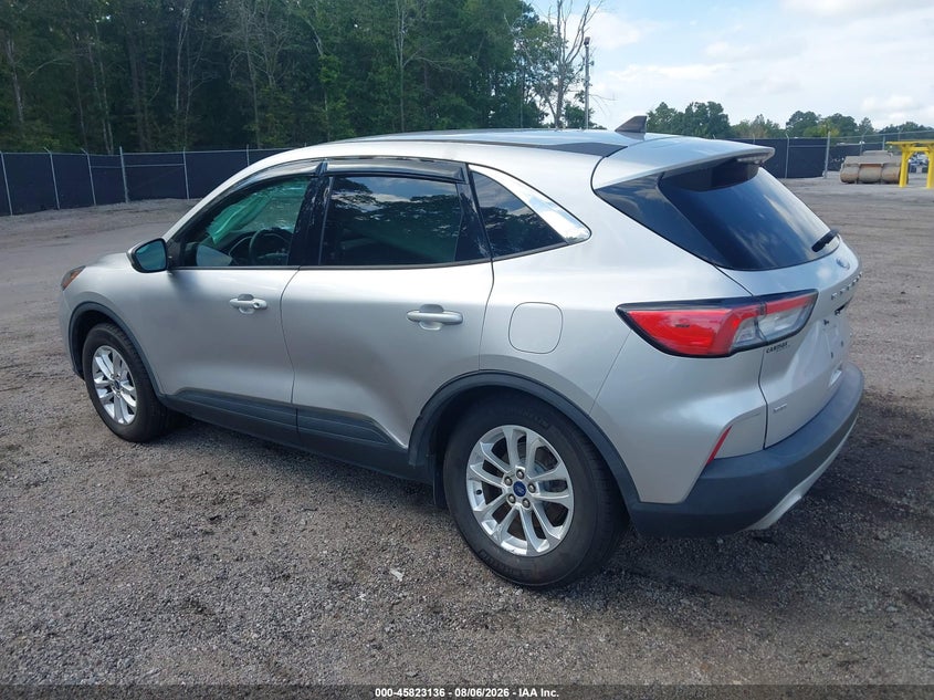 Vin: 1fmcu9g68lub37423, lot: 46322017, ford escape se 20203