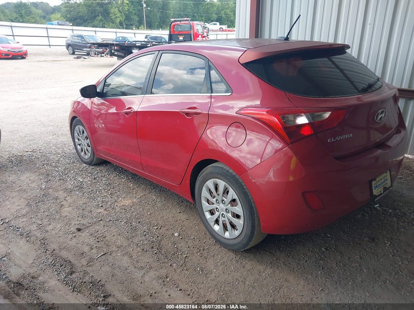 Vin: kmhd35lh8gu252309, lot: 46322045, hyundai elantra gt 20163
