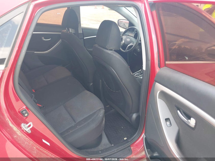 2016 HYUNDAI ELANTRA GT auction photo 8