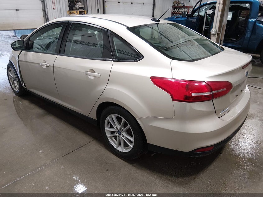 Vin: 1fadp3f22jl279318, lot: 46322056, ford focus se 20183