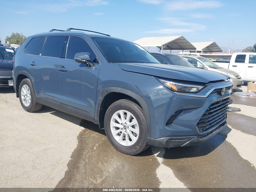 Vin: 5tdacab56ts072011, lot: 46322111, toyota grand highlander hybrid xle 2026 img_1