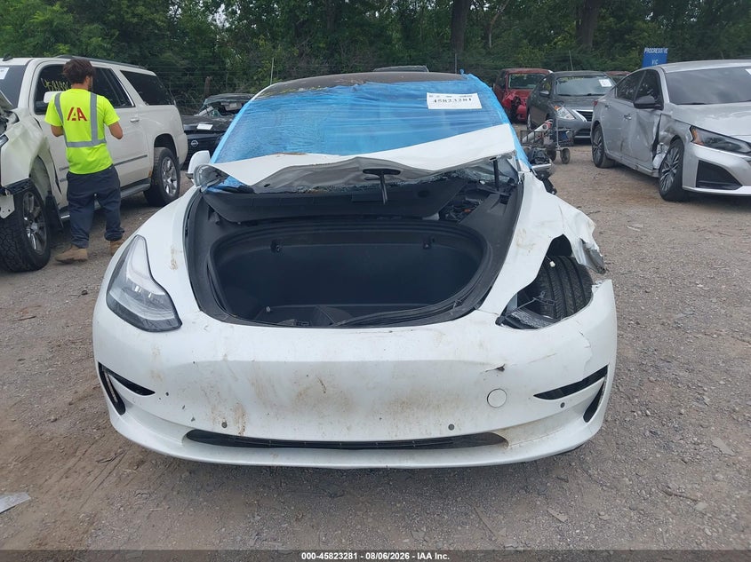 2018 TESLA MODEL 3 auction photo 6
