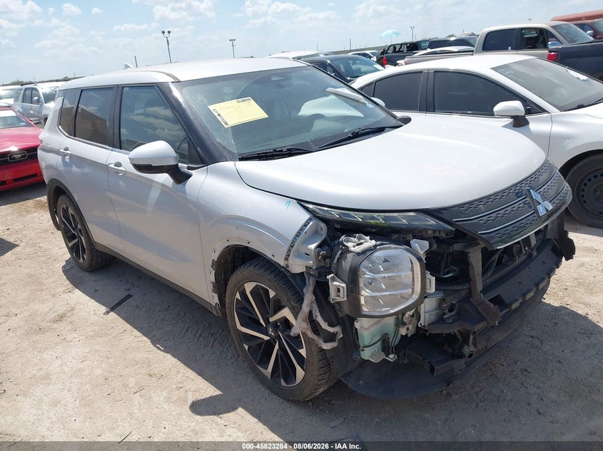 Vin: ja4j3ta8xnz064870, lot: 46322165, mitsubishi outlander es 2.5 2wd 2022 img_1