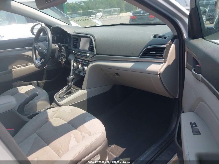 2019 HYUNDAI ELANTRA auction photo 5