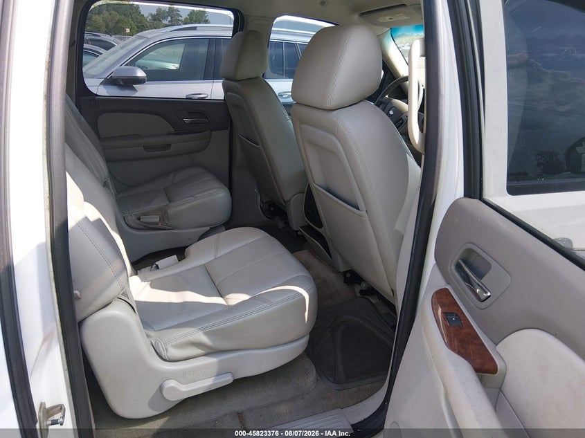 CHEVROLET SUBURBAN 1500 2009 VIN 1GNFC26039R300698