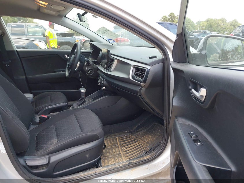 2022 KIA RIO auction photo 5