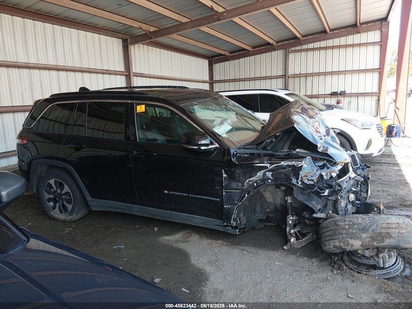 JEEP GRAND CHEROKEE 4XE 2025 VIN 1C4RJYB69S8693076