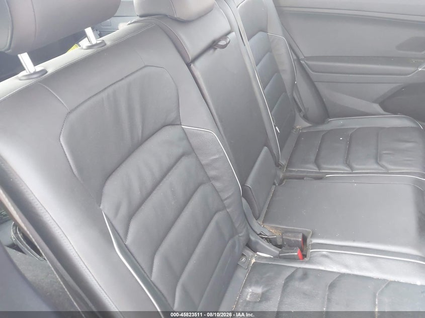 2018 VOLKSWAGEN TIGUAN auction photo 8