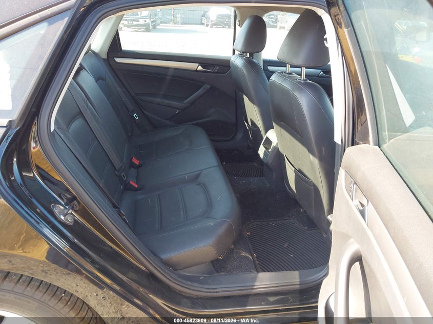 2014 VOLKSWAGEN PASSAT auction photo 8