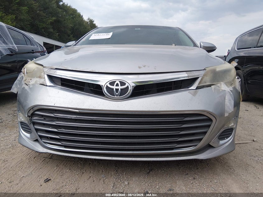 2015 TOYOTA AVALON auction photo 6