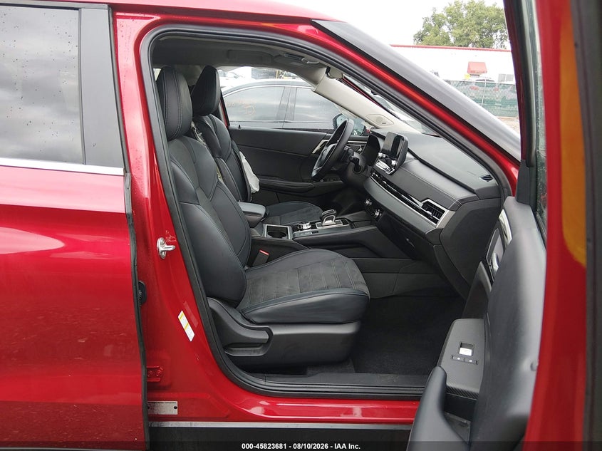 2023 MITSUBISHI OUTLANDER auction photo 5
