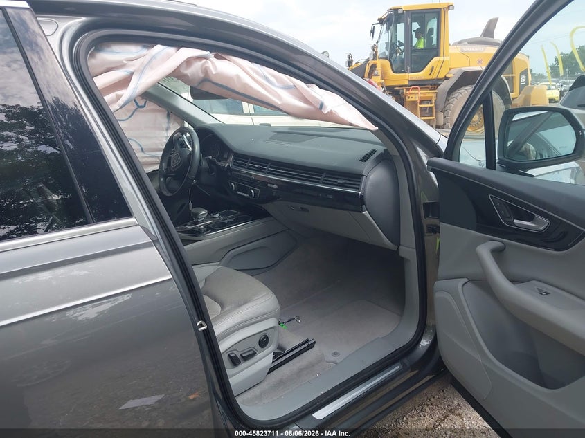 AUDI Q7 - zdjęcie 5