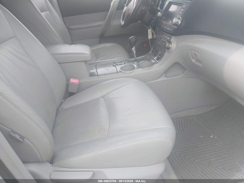 2009 TOYOTA HIGHLANDER auction photo 5
