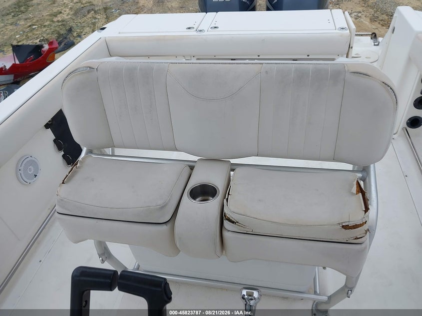 2007 ROBALO R260 auction photo 8