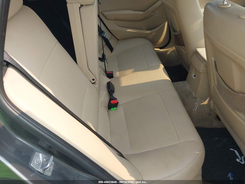 BMW X1 2014 VIN WBAVM5C59EVV92567