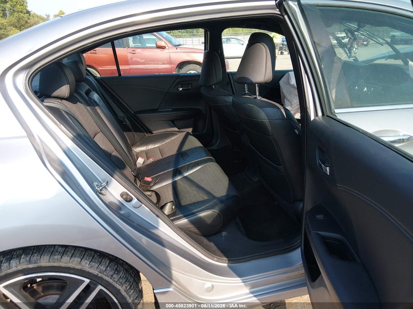 2016 HONDA ACCORD auction photo 8