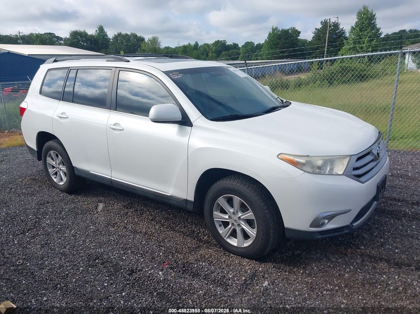 Vin: 5tdbk3eh8bs067948, lot: 46322839, toyota highlander se v6 2011 img_1