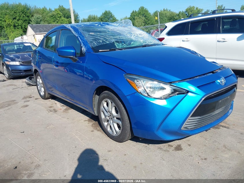 2017 TOYOTA YARIS IA auction photo 1