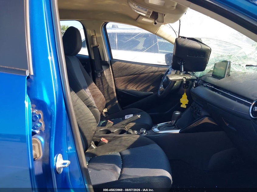 2017 TOYOTA YARIS IA auction photo 5
