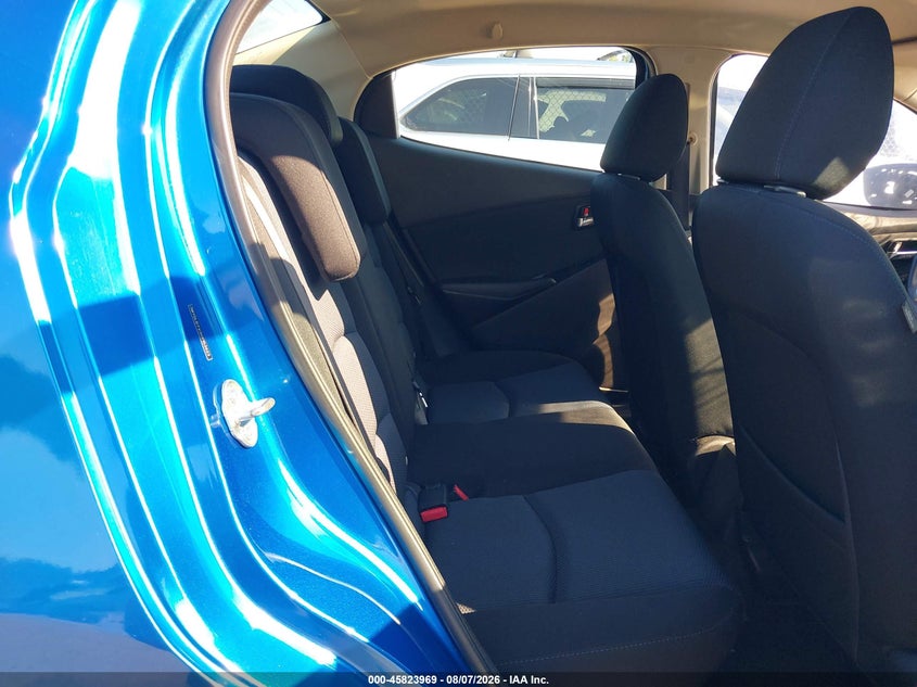 2017 TOYOTA YARIS IA auction photo 8