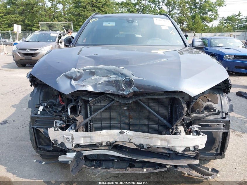 2019 BMW X5 auction photo 6