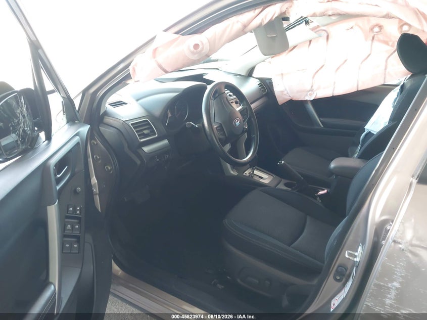 SUBARU FORESTER 2016 VIN JF2SJADC1GH449393