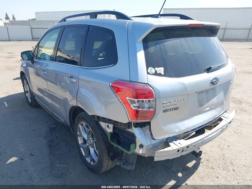Vin: jf2sjauc8fh812285, lot: 46322876, subaru forester 2.5i touring 20153
