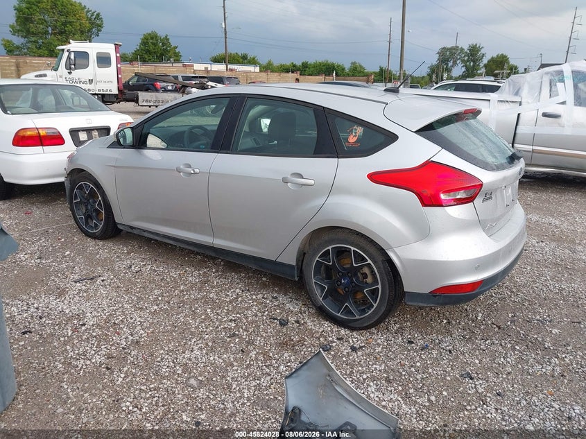 Vin: 1fadp3m29hl257023, lot: 46322909, ford focus sel 20173