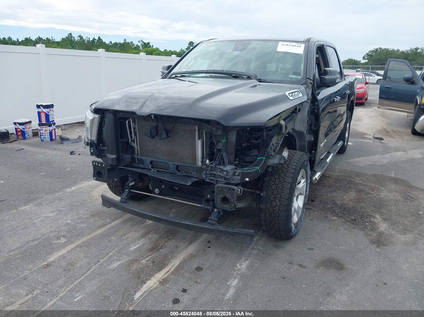 Vin: 1c6rreft4kn813270, lot: 46322929, ram 1500 big horn/lone star  4x2 5'7 box 20192