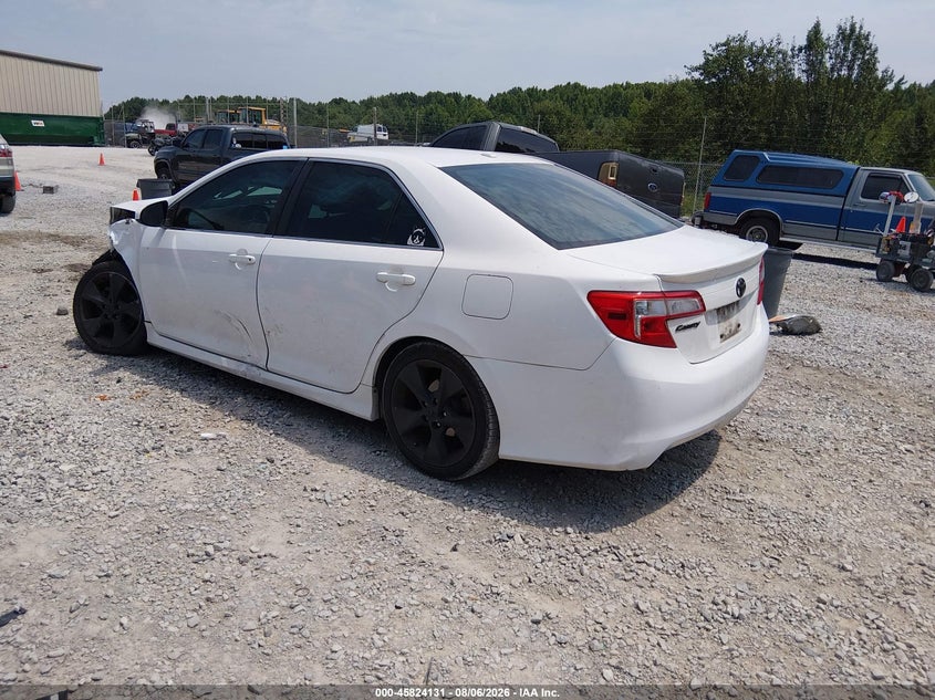 Vin: 4t1bk1fk2du022268, lot: 46323012, toyota camry se v6 20133