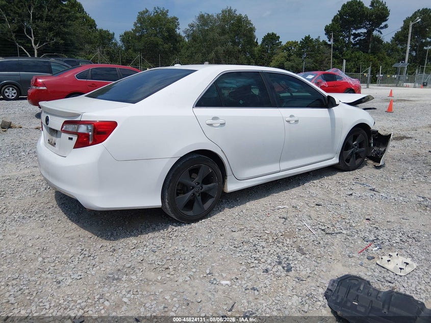 Vin: 4t1bk1fk2du022268, lot: 46323012, toyota camry se v6 20134