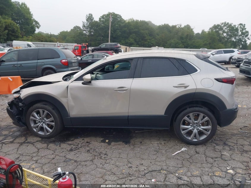 MAZDA CX-30 - zdjęcie 14