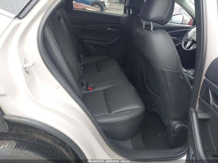 MAZDA CX-30 - zdjęcie 8