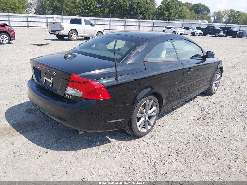 2013 VOLVO C70 auction photo 4