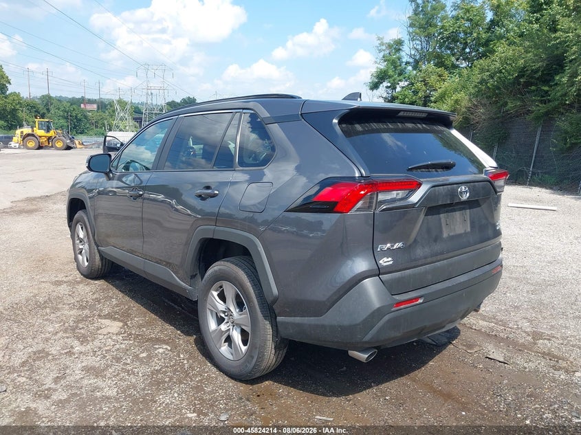 Vin: 2t3p1rfv4sw621789, lot: 46323095, toyota rav4 xle 20253