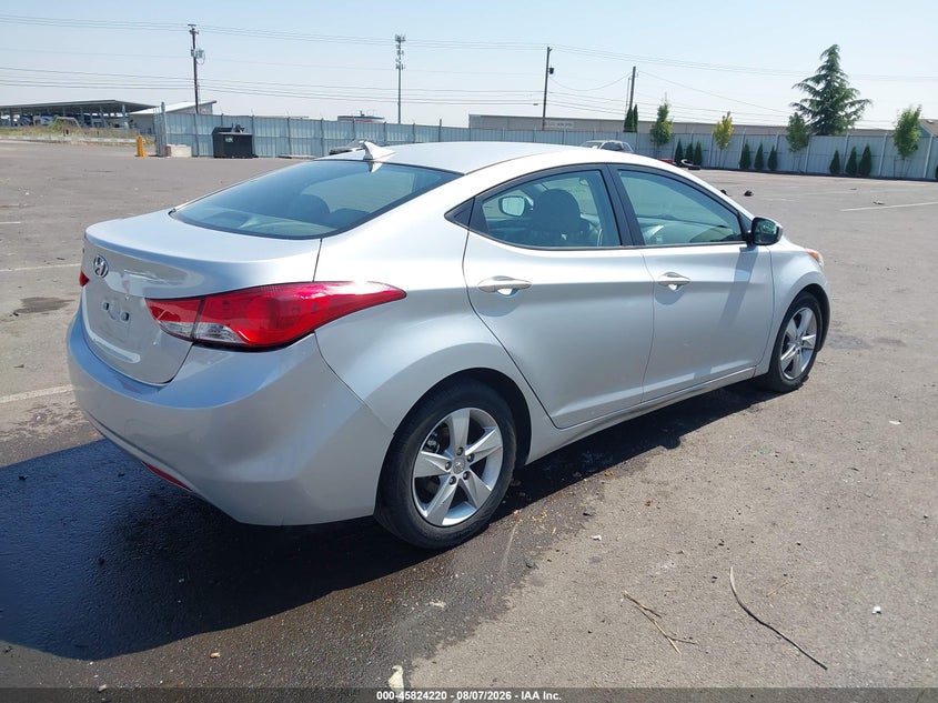 Vin: 5npdh4ae8dh410162, lot: 46323101, hyundai elantra gls 20134