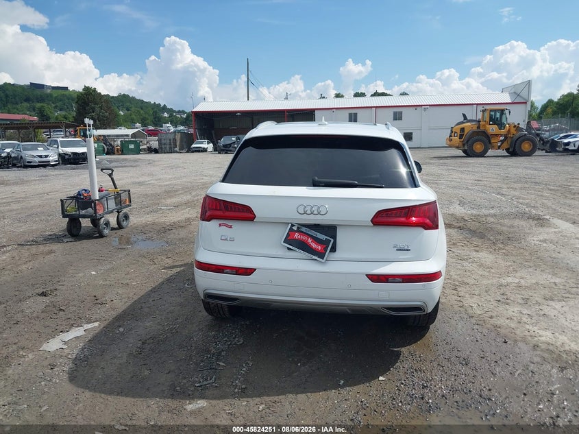 AUDI Q5 - zdjęcie 16
