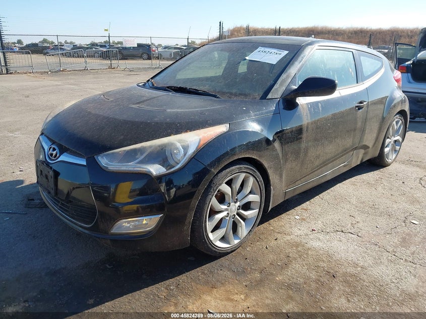 Vin: kmhtc6ad2cu036113, lot: 46323170, hyundai veloster base w/red/black 20122