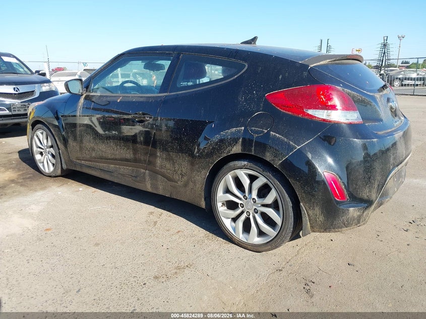 Vin: kmhtc6ad2cu036113, lot: 46323170, hyundai veloster base w/red/black 20123