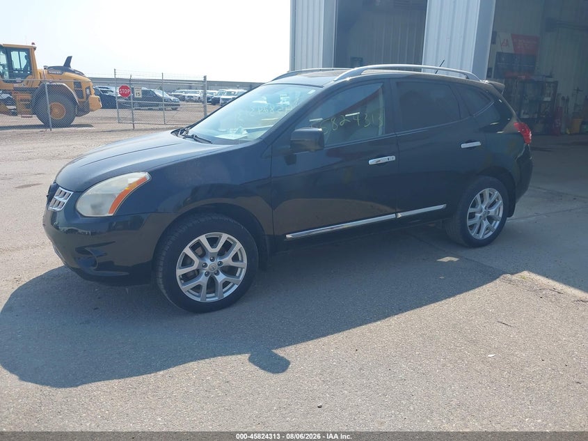 2013 NISSAN ROGUE auction photo 2